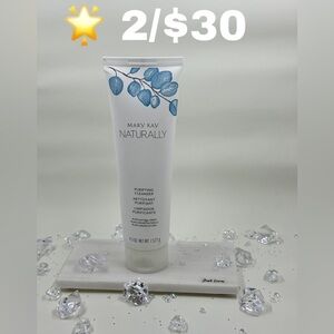 🌟 Naturally Purifying Cleanser